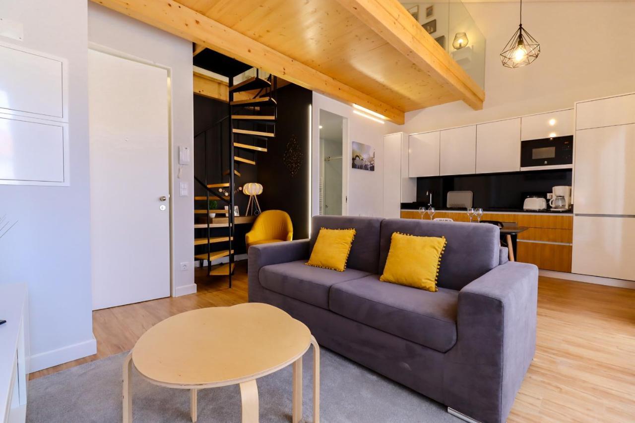 Coutinho Apartment - Modern Ap In The City Centre With Balcony Viana do Castelo Kültér fotó