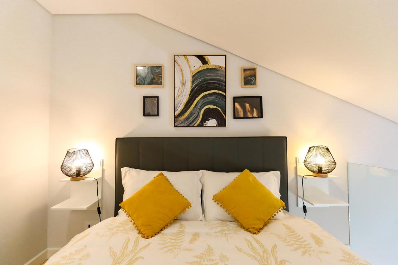Coutinho Apartment - Modern Ap In The City Centre With Balcony Viana do Castelo Kültér fotó
