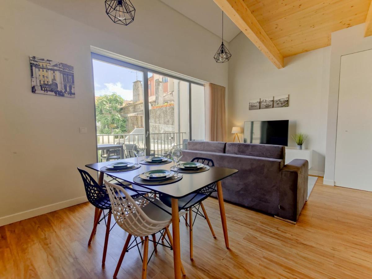 Coutinho Apartment - Modern Ap In The City Centre With Balcony Viana do Castelo Kültér fotó